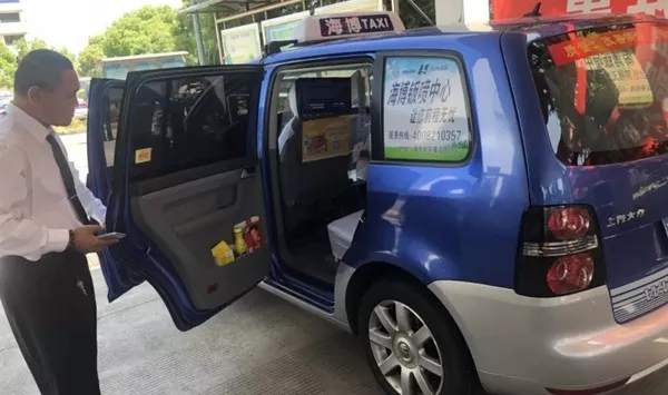 上海出租車里開起便利店，司機提成15%，這種操作可行嗎？